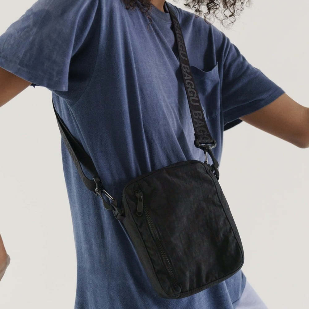 BAGGU Sport Crossbody